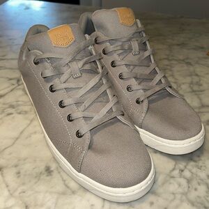 Toms Men's Sneakers in Light Gray Canvas NWOB